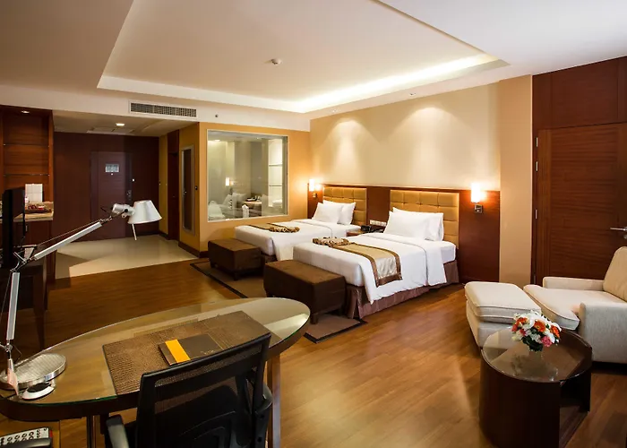 The Grand Fourwings Convention Hotel