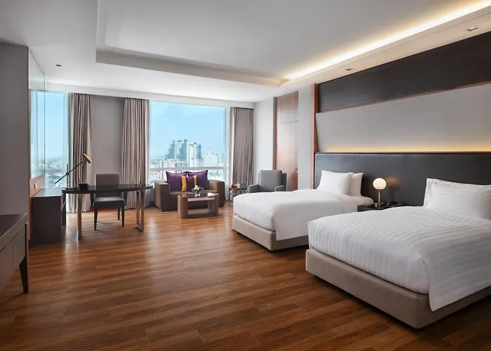 The Grand Fourwings Convention Hotel 5*
