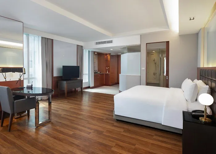 Hotel The Grand Fourwings Convention 5*