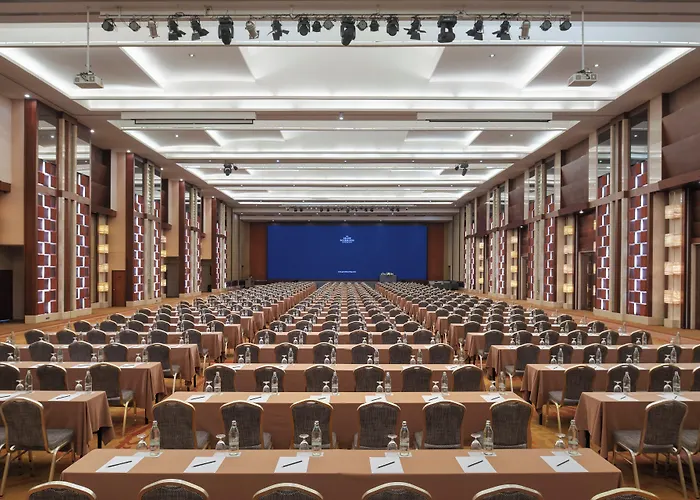 The Grand Fourwings Convention Hotel Bangkok