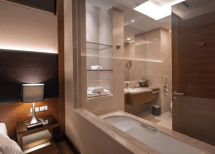 The Grand Fourwings Convention Hotel Bangkok